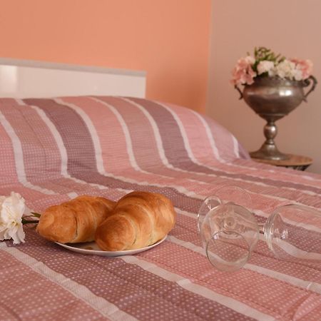 Mary'S Apartment - With Free Parking ซาเกร็บ ภายนอก รูปภาพ